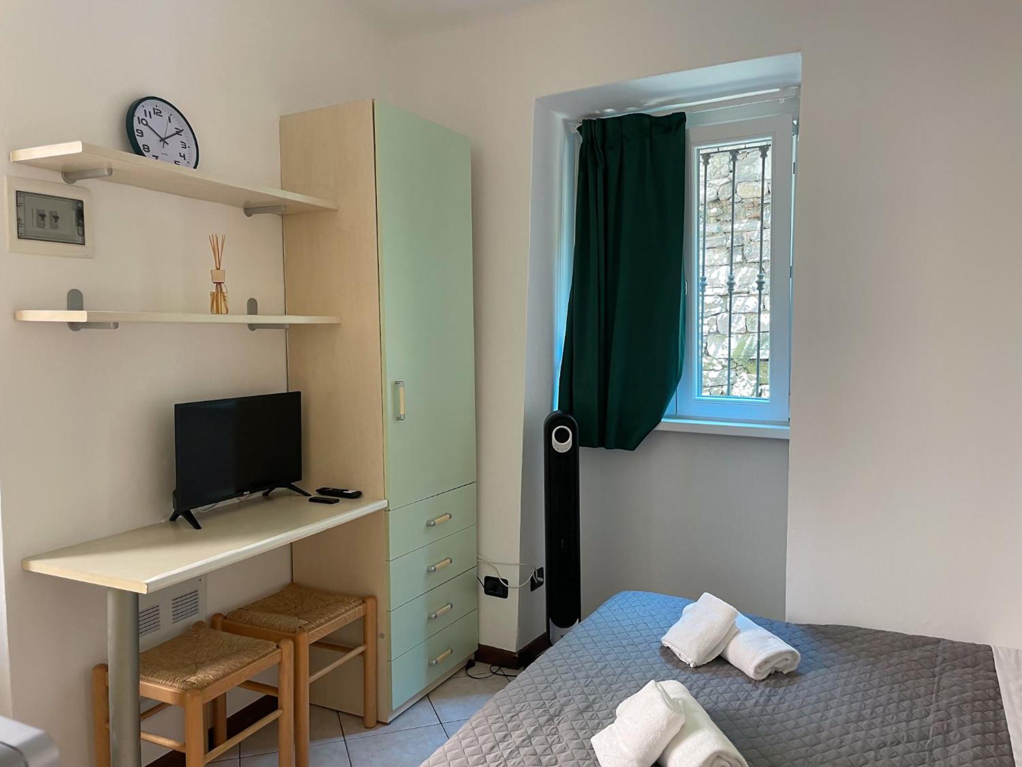 Roncati 7 Center Town Studio Apartments Bellagio Exterior photo